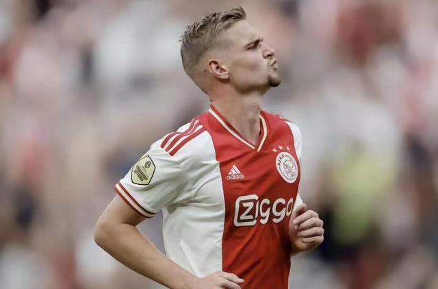 包含赛后布莱顿再遭质疑——欧联节点到来,更衣室稳定,年轻球员得到机会的词条-问鼎网页