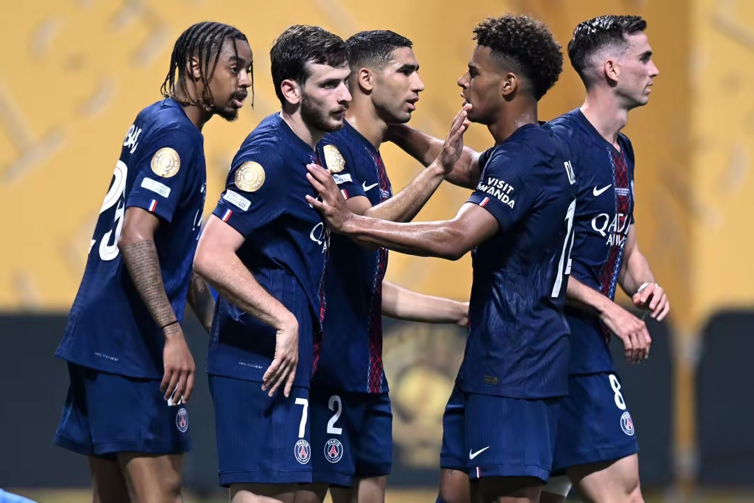 意大利杯倒计时;阿贾克斯冲刺阶段状态回暖;细节引发关注;球迷炸锅;控场能力受关注 -问鼎官网