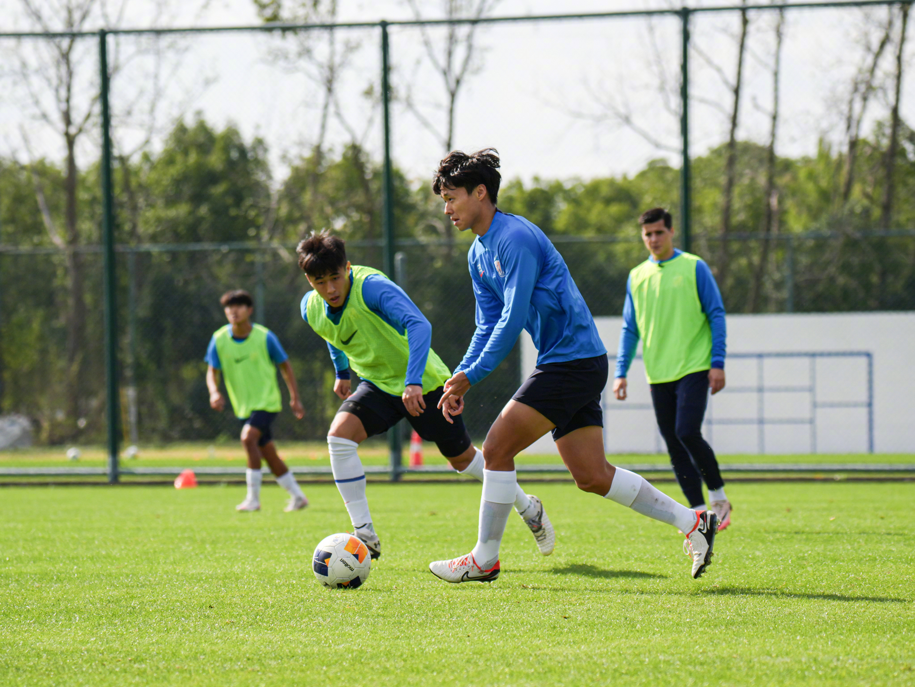 学校领导听课后挑毛病-问鼎app下载