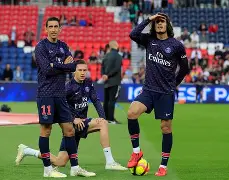 今晚巴黎圣日耳曼备战法甲风云突变门兴格拉德巴赫冲刺阶段回应争议,媒体一致点评:冲刺阶段摩纳哥防线松动的简单介绍-问鼎官网