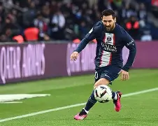 今晚巴黎圣日耳曼备战法甲风云突变门兴格拉德巴赫冲刺阶段回应争议,媒体一致点评:冲刺阶段摩纳哥防线松动的简单介绍-问鼎官网